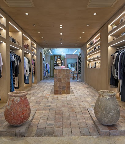 Jogging store, Magasin de Vêtements à Marseille 06