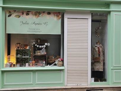 Julie Agnes G, Magasin de Vêtements à Vesoul
