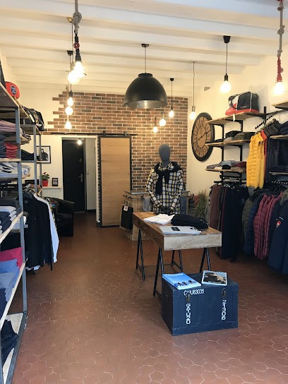 Comptoir Des Hommes, Magasin de Vêtements à Saint-Amand-Montrond