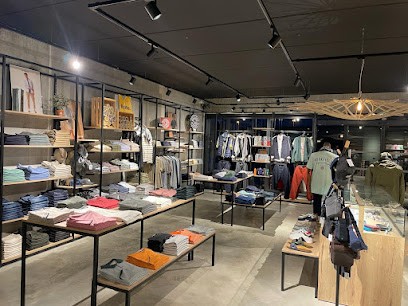 Boutique H - Concept Store Masculin à Rumilly, Magasin de Vêtements à Rumilly