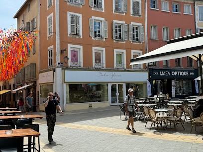 Agnes Baby's, Magasin de Vêtements à Gap