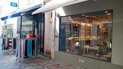 Pénélope, Magasin de Vêtements aux Sables-d'Olonne