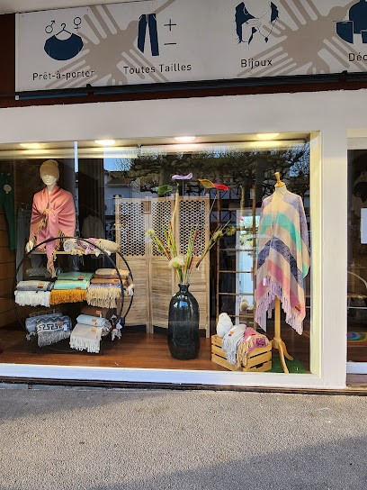L' Andina Boutique, Magasin de Vêtements à Soustons