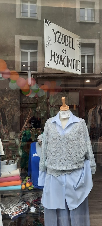 Yzobel et Hyacinthe, Magasin de Vêtements à Épernay