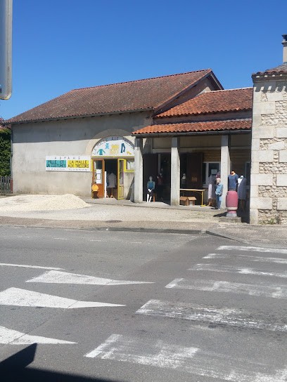 The Treasure Chest, Magasin de Vêtements à Chevanceaux