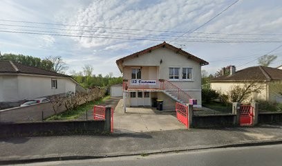O2 Costumes, Magasin de Vêtements à Ruelle-sur-Touvre