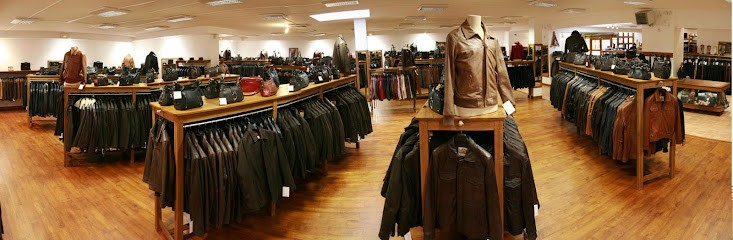 Cuirs Guignard, Magasin de Vêtements à Mauléon