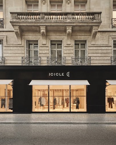 Icicle Magasin De Vêtements à Paris 08