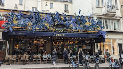 Sandro - Abbesses, Magasin de Vêtements à Paris 18
