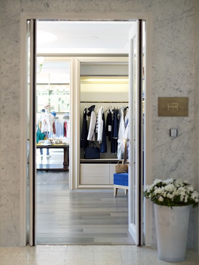 La Boutique - Hôtel Royal, Magasin de Vêtements à Évian-les-Bains