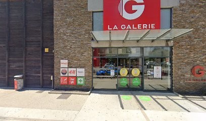 Sandro - Printemps Marseille Homme, Magasin de Vêtements à Marseille 11