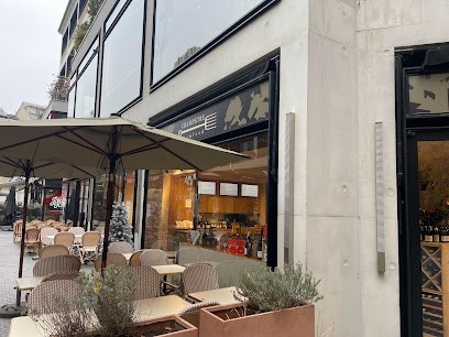 Paul Smith Boulevard Raspail, Magasin de Vêtements à Paris 07