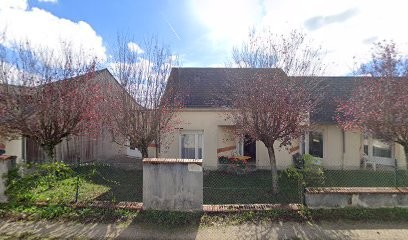 Iva Yannis Jean Remi, Magasin de Vêtements  