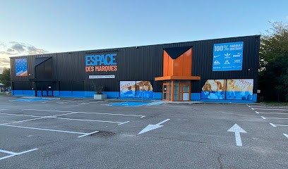 Espace Des Marques Montpellier, Pérols, Magasin de Vêtements à Pérols