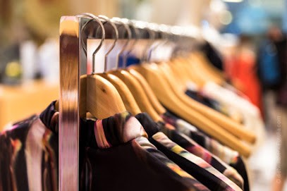 Loulou In The Wind, Magasin de Vêtements à Vitrolles