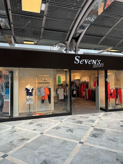 Outlet Seven's, Magasin de Vêtements à Martigues