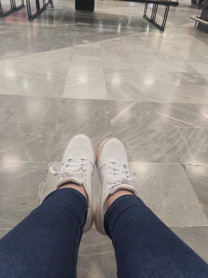 La Halle Ghisonaccia, Magasin de Vêtements à Ghisonaccia