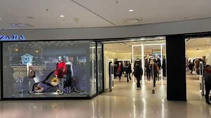 Zara, Magasin de Vêtements à Paris 15