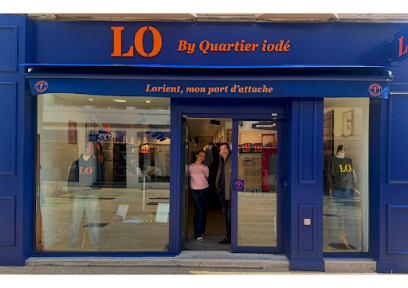 Quartier Iode Porter Fièrement Votre Port De Coeur Magasin De Vêtements à Lorient
