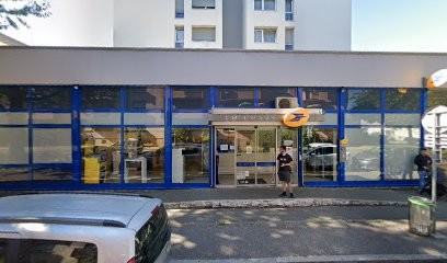 ELYSHA-LOR Collections, Magasin de Vêtements à Schiltigheim