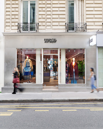 Essentiel Antwerp Magasin De Vêtements à Paris 16