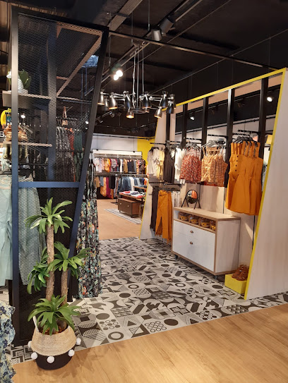 Vib's (Cache Cache - Bonobo - Bréal) Magasin De Vêtements à Vendôme
