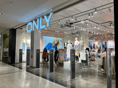 Only Magasin De Vêtements au Chesnay-Rocquencourt