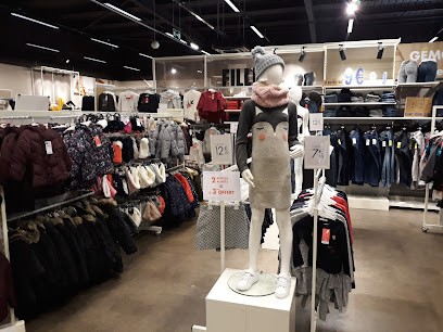 Gemo Shoes and Clothing, Magasin de Vêtements à Sébazac-Concourès