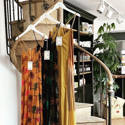 Au Voilier Bleu - Concept Store, Magasin de Vêtements à Wimereux