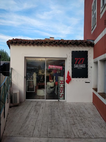 727 Sailbags, Magasin de Vêtements à Grimaud
