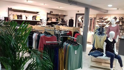 D'Clic Vêtements, Magasin de Vêtements à Saint-Bonnet-le-Château