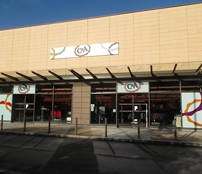 C&A, Magasin de Vêtements à Fresnes