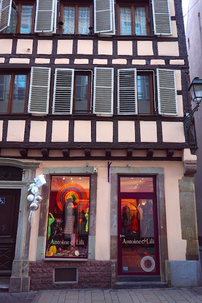Antoine et Lili, Magasin de Vêtements à Strasbourg