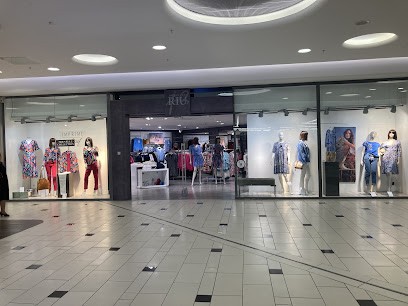 RIU, Magasin de Vêtements à Thoiry